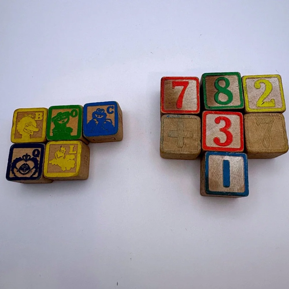 Vtg Lot 12 Wooden Toy Blocks Sesame Street Playskool Muppets Numbers ABC Craft‎